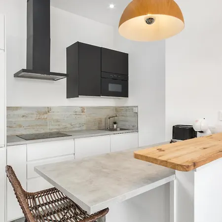 Apartamento Retreat Residences By Lovelystay *