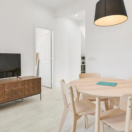 Apartamento Retreat Residences By Lovelystay *