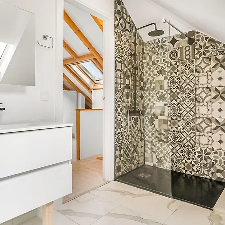 Retreat Residences By Lovelystay Apartamento *