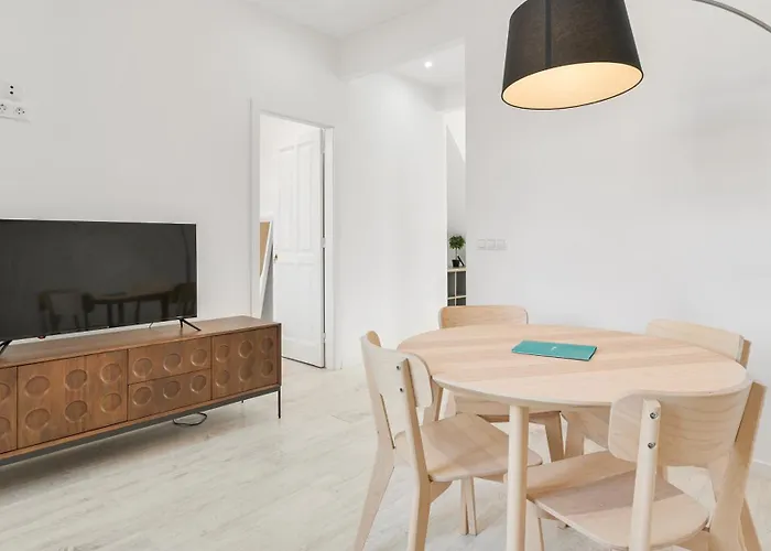 아파트 Retreat Residences By Lovelystay *