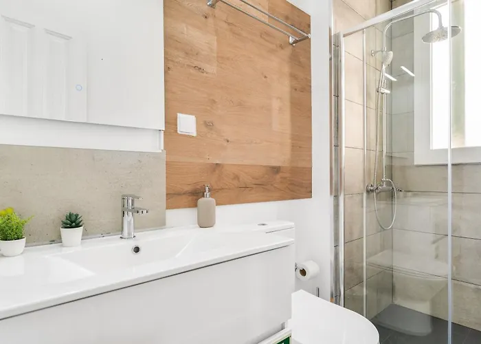 Retreat Residences By Lovelystay 아파트 *